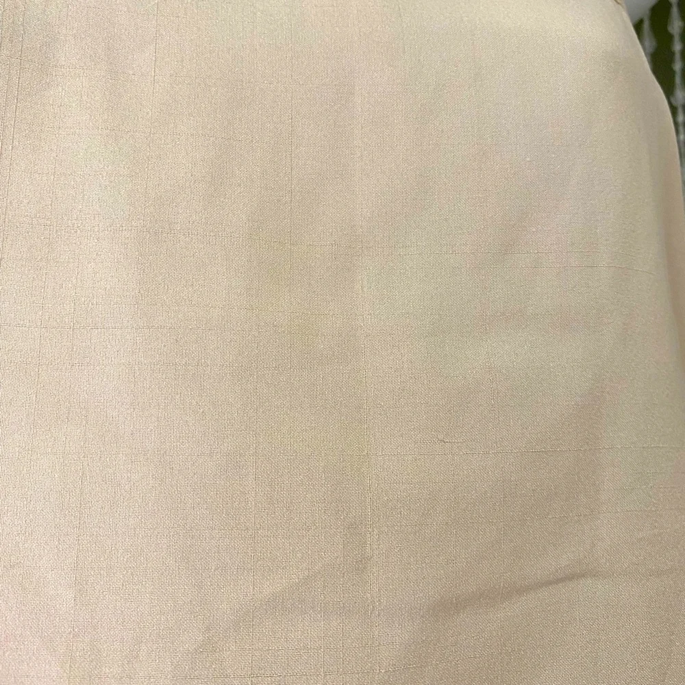PRETTY CREAM CAMISOLE - Picture 4 of 5